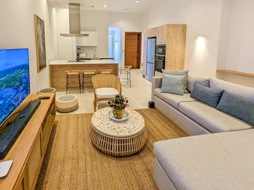 3 Bedroom Apartment