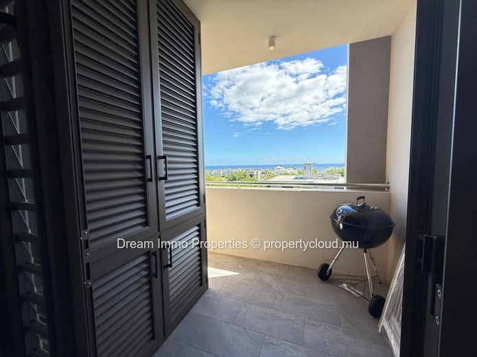 Penthouse avec sublime vue mer & Morne à Cascavelle, Flic en Flac - Ile Maurice