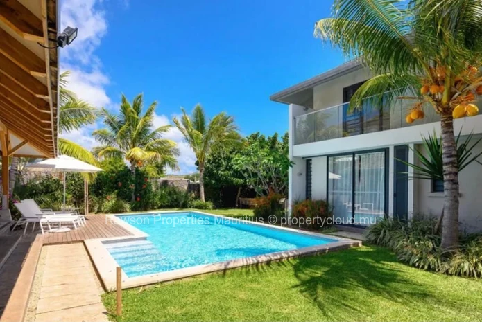 4 Bedroom Villa For Sale In Grande Rivière Noire