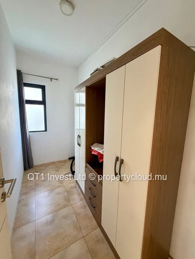 Nice Duplex In Mon Choisy