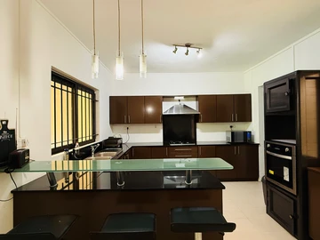 Appartement de 4 Chambres