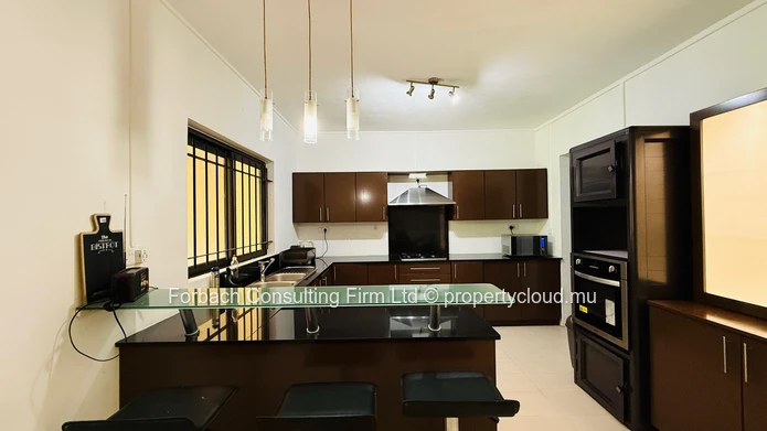 Appartement spacieux à Rive Gauche-Route du Jardin,Curepipe