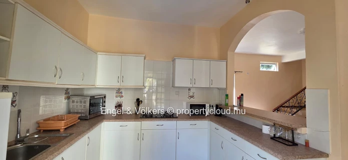 Peaceful Retreat in the Heart of Pereybere