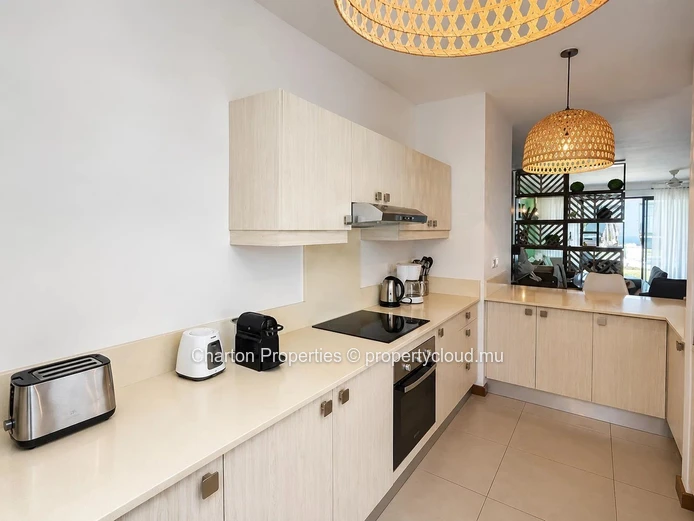 Three-bedroom Triplex in the heart of Péreybère, blending tropical elegance and Mauritian way of life
