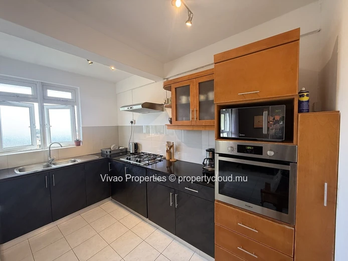 Appartement meublé de 3 chambres à louer à Quatre Bornes