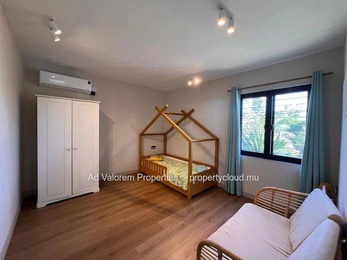 A Vendre - Villa dans un gated community sécurisé à Albion