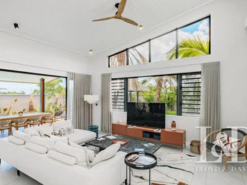 4 Bedroom Apartment