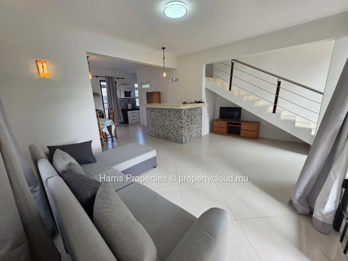 Beautiful 2-bedroom house for rent in Mont Choisy