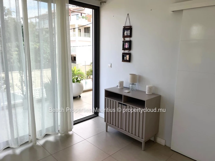 Open-Plan 3-Bed Apartment | Moments from the Beach + Weekly Housekeeping Included