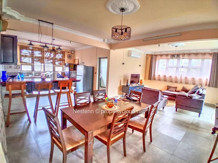 Villa de 3 chambres avec piscine