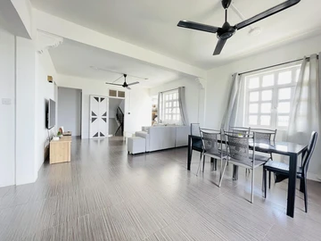 2 Bedroom Apartment