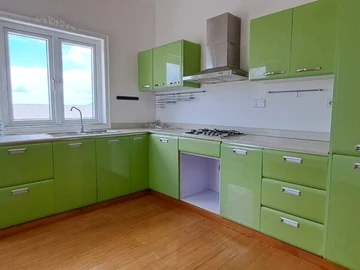 Appartement de 5 Chambres