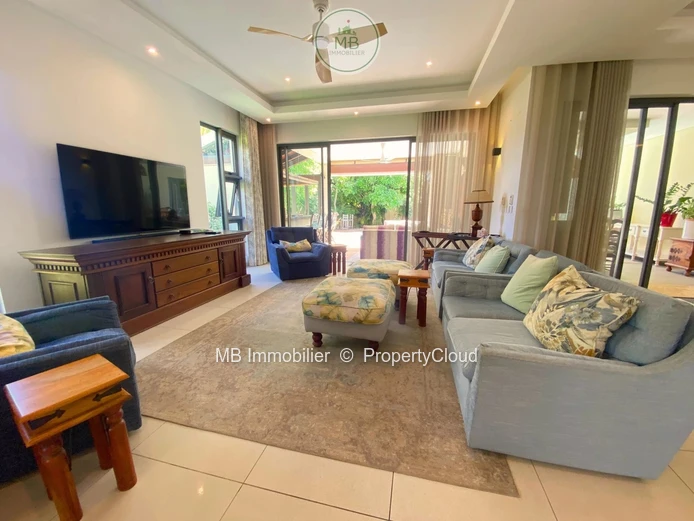 Villa for rent - Petit Raffray