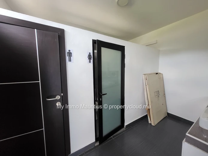 Office Building for Rent – Grand Baie