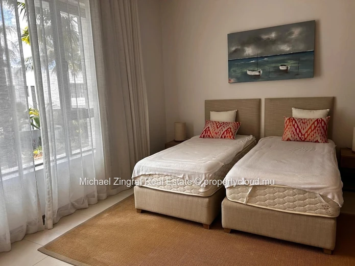 Villa duplex 3 chambres avec piscine privée et accès privilégié au littoral