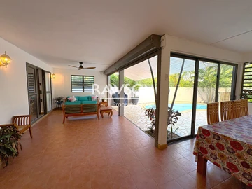 4 Bedroom Villa