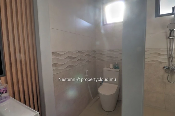New 3-bedroom villa with modern amenities