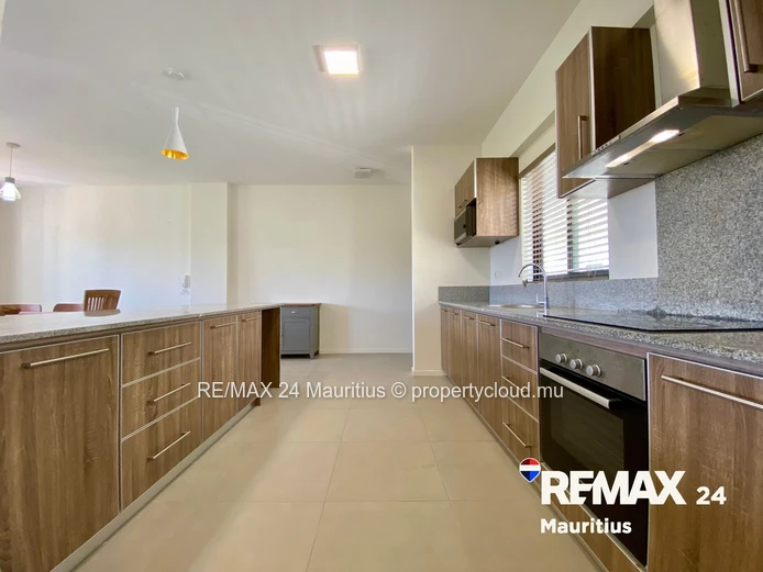 Exclusive Top-Floor Apartment in Prime Residence
