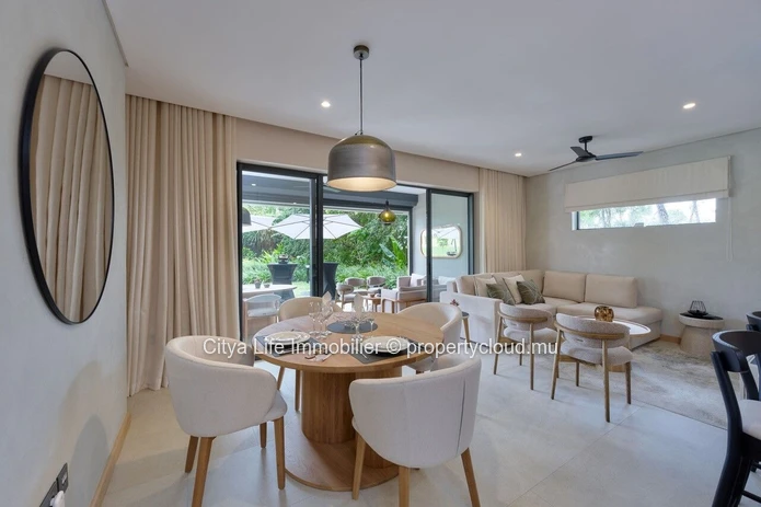 Appartement 4 chambres avec piscine à vendre à Belle Vue Harel