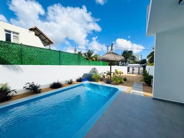 4 Bedroom Villa
