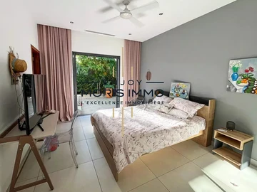 4 Bedroom Villa