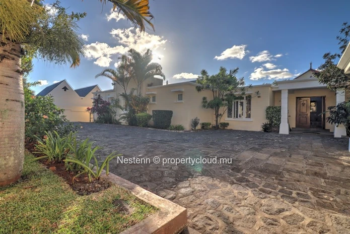 Charming 4-bedroom house 