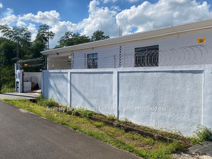 VIDEO LOCATION BALACLAVA : Opportunity RENT 53 000 VILLA BALACLAVA GRAND BAIE NORTH MAURITIUS