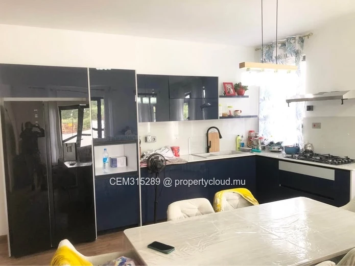 Superb 3-Bedroom  House for Rent in Highlands Rose – Modern Comfort in a Serene Neighbourhood