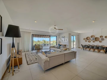 Penthouse de 4 Chambres