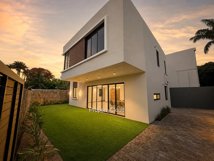 À Vendre | Maison Neuve De 4 Chambres | À 5 Minutes À Pied Du Jardin Balfour | Beau-Bassin