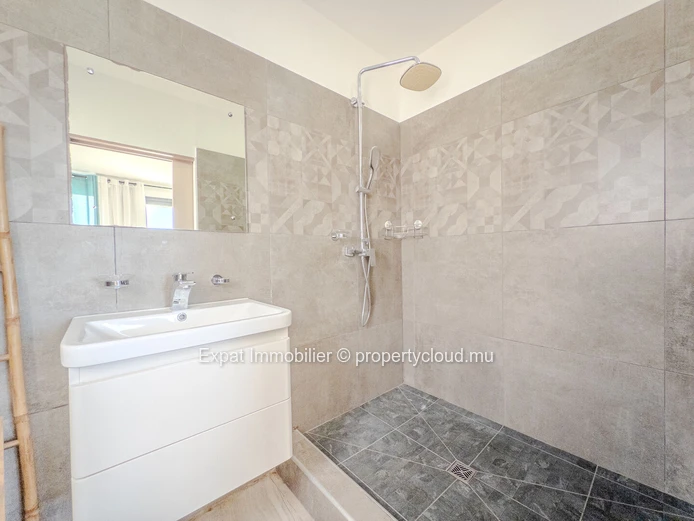 Villa 3 Chambres Avec Piscine À Vendre – Grand Baie
