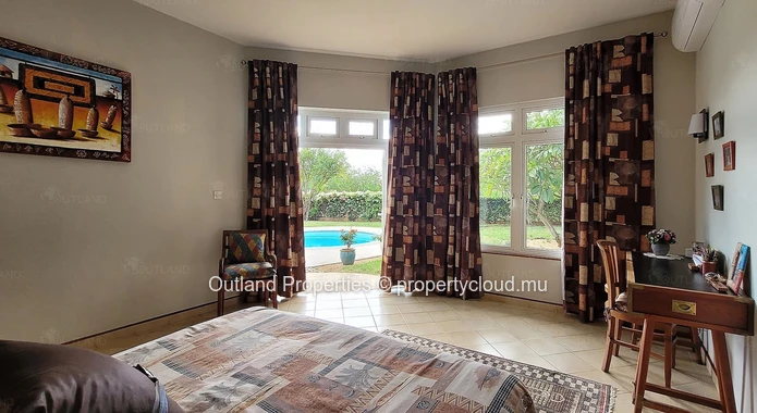 Maison spacieuse avec piscine et grand jardin - Tamarin