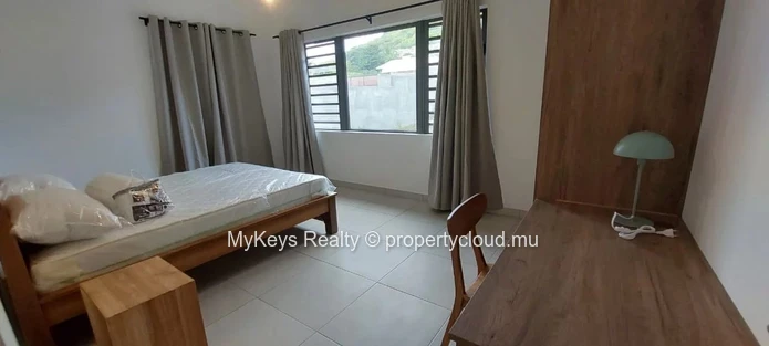 Mountain Views – Private Pool – Large Garden