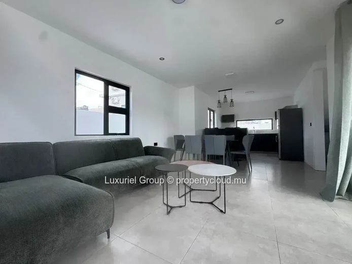 Contemporary Villa Retreat in Pereybere 