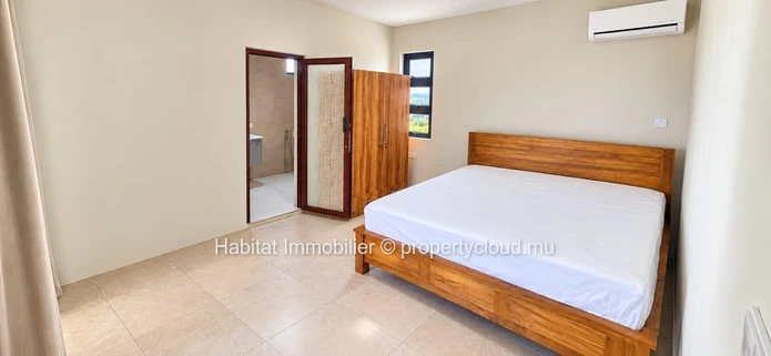 To rent: House of 260 m² in Pointe aux Piments 