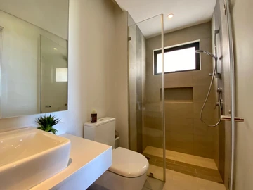 3 Bedroom Townhouse, Duplex