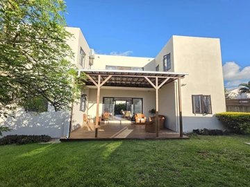 4 Bedroom Villa