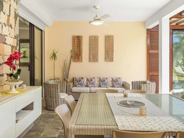 4 Bedroom Villa