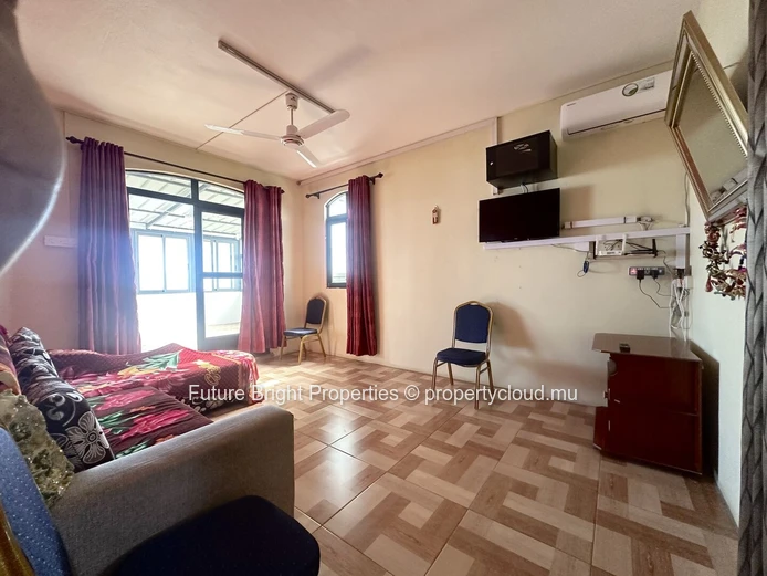 Furnished 144m² Apartment for Rent in Mont Choisy