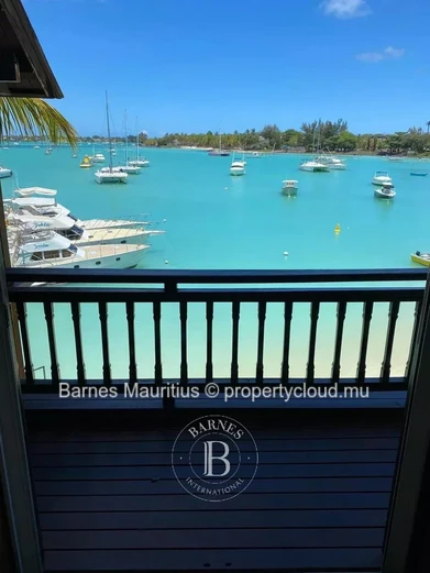 Grand Baie - Sea Front Penthouse With 3 Bedrooms