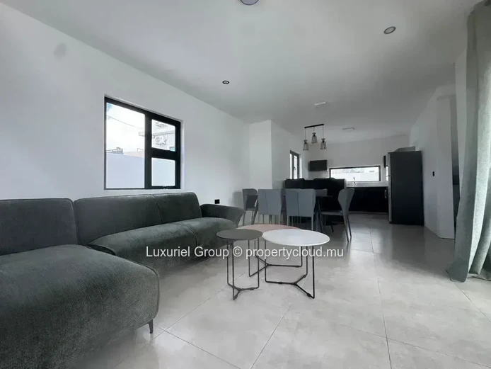 Contemporary Villa Retreat in Pereybere 
