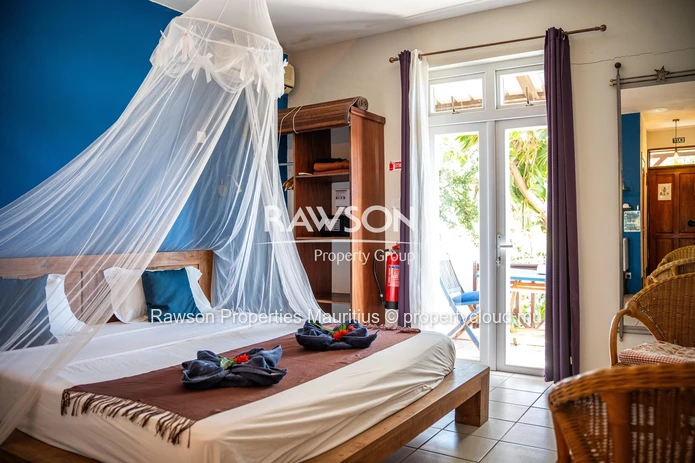 FOR SALE – Charming House with Sea Views | Tamarin