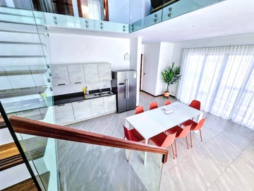 4 Bedroom Villa