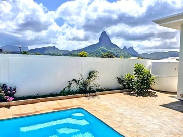 6 Bedroom Villa