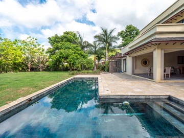 5 Bedroom Villa