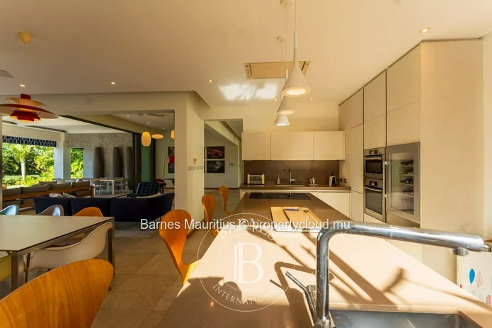 ANAHITA RESORT -  Villa contemporaine 5 chambres vue golf