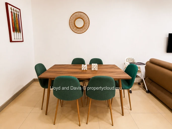 Elegant 3-Bedroom Apartment with Private Garden
