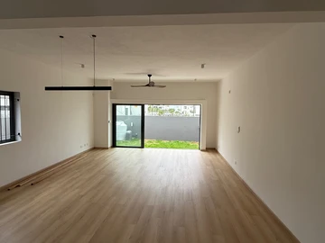 4 Bedroom Townhouse, Duplex