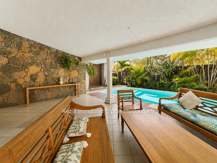Balinese-Inspired Villa In Pointe Aux Canonniers