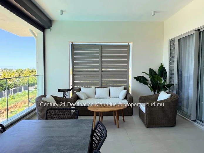 Pereybere Penthouse Living